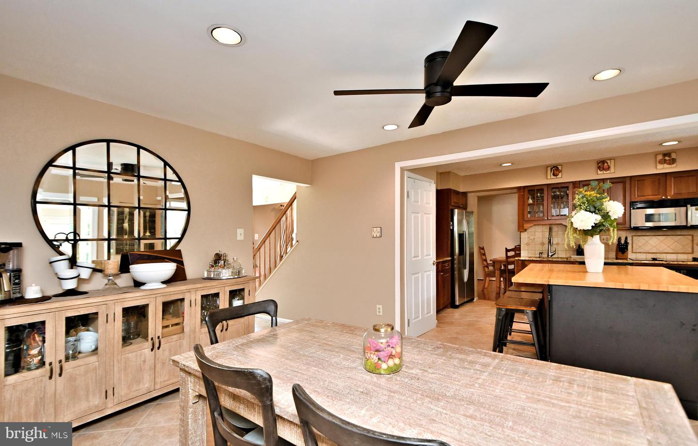 13 Remy PLACE