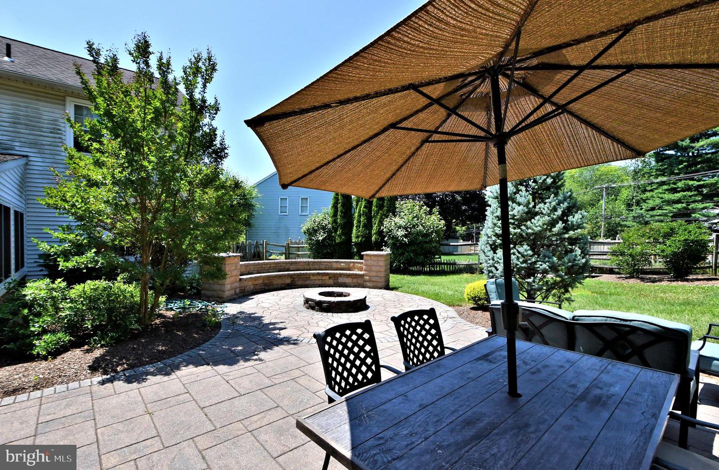 13 Remy PLACE