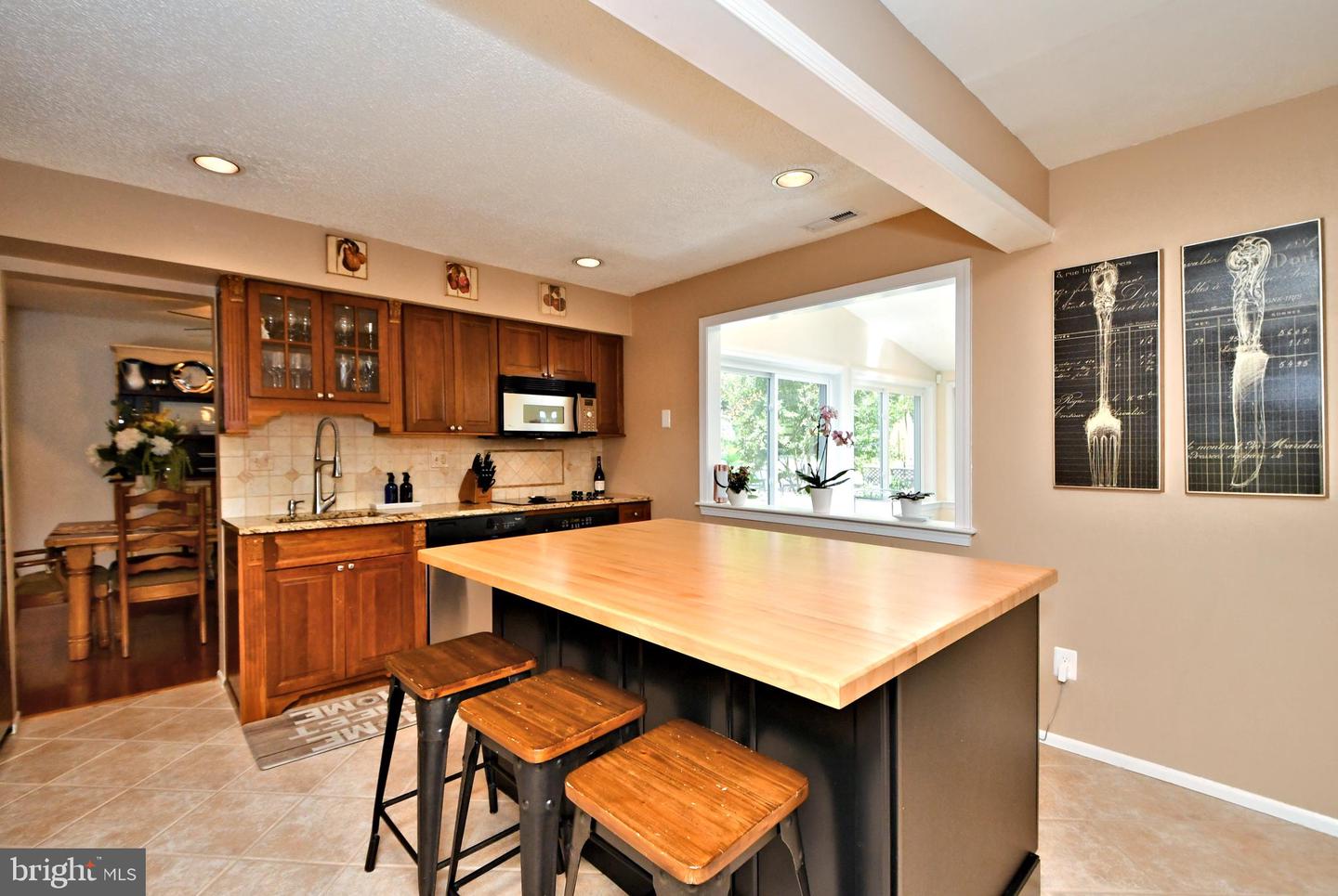 13 Remy PLACE