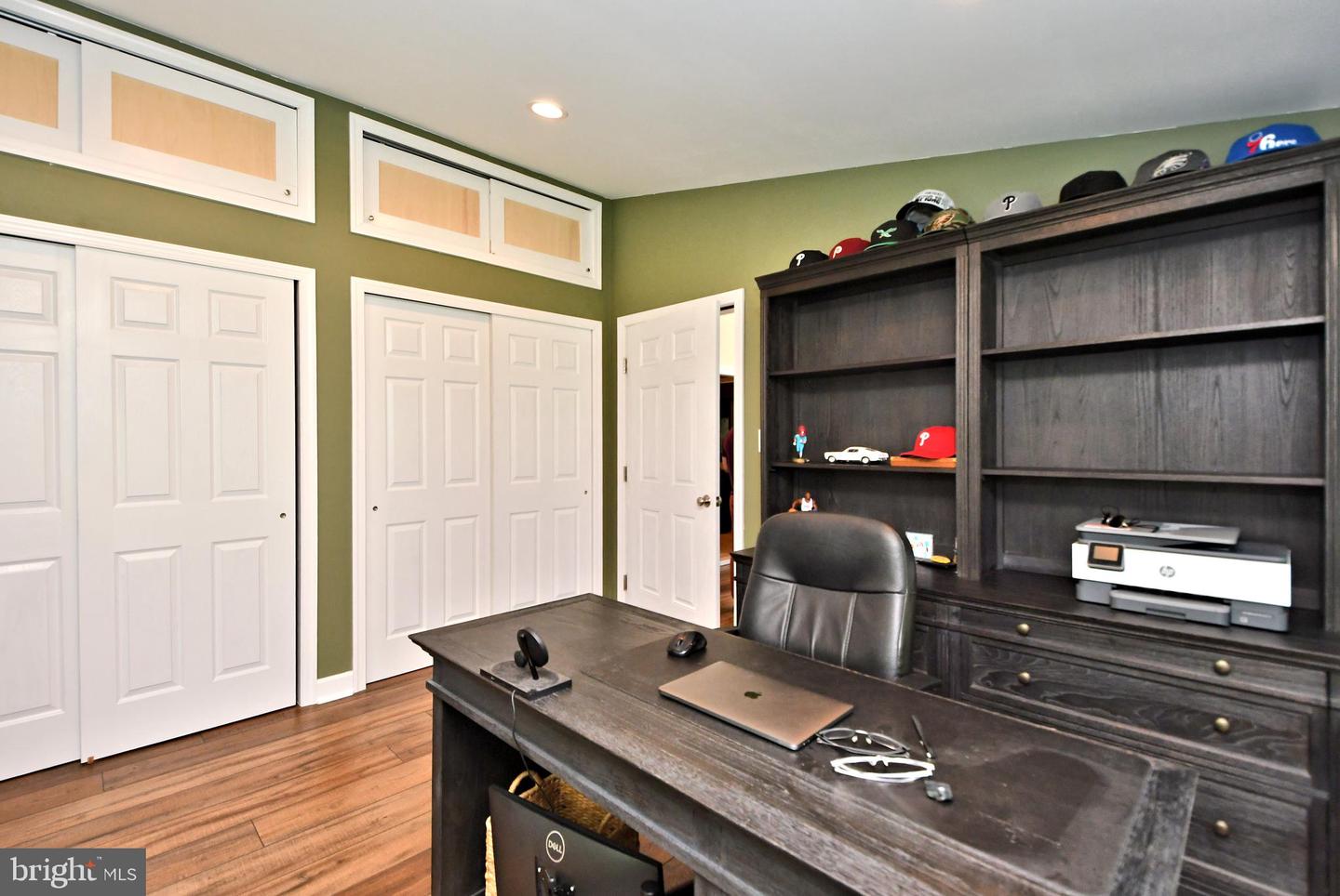13 Remy PLACE