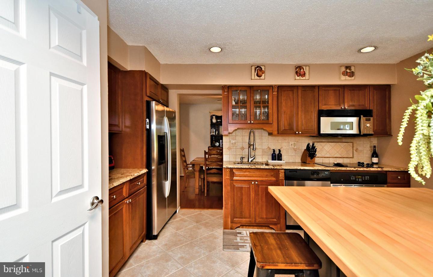 13 Remy PLACE