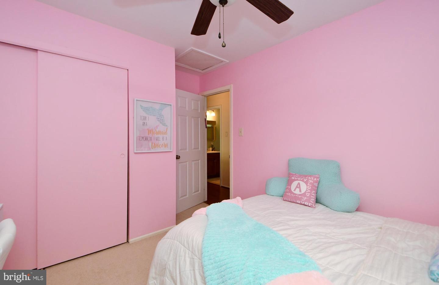 13 Remy PLACE