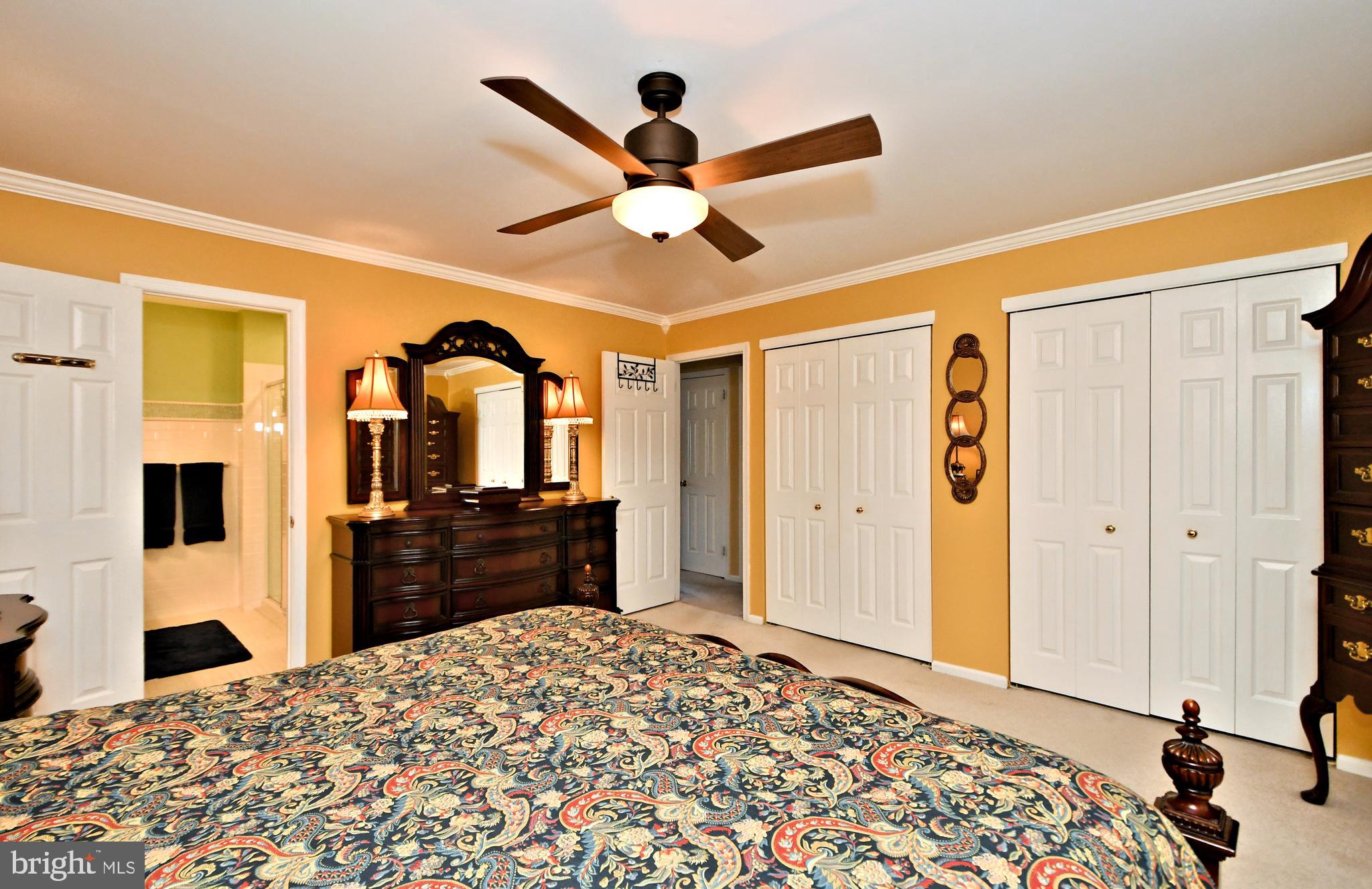 144 Golf Club Dr