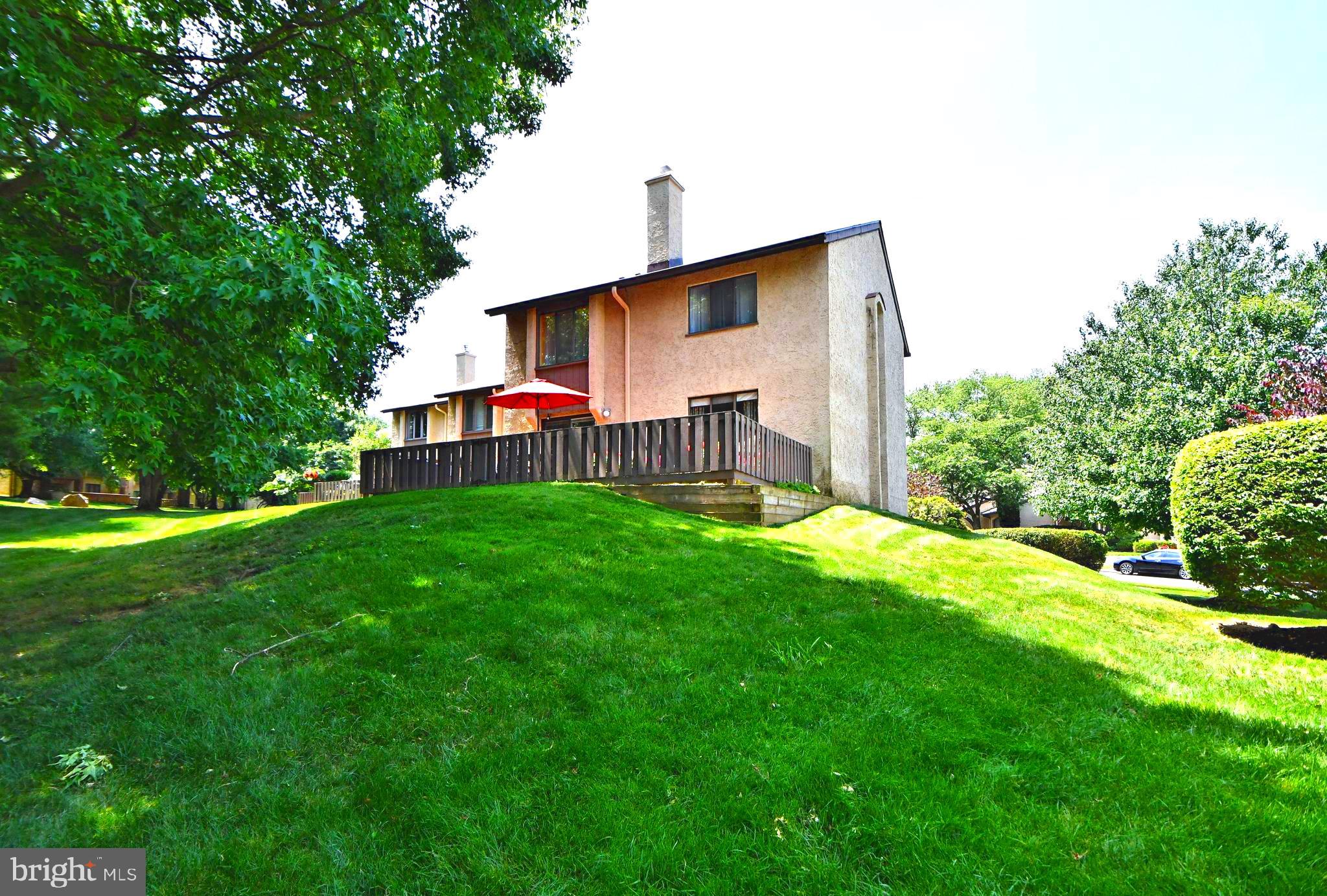 144 Golf Club Dr