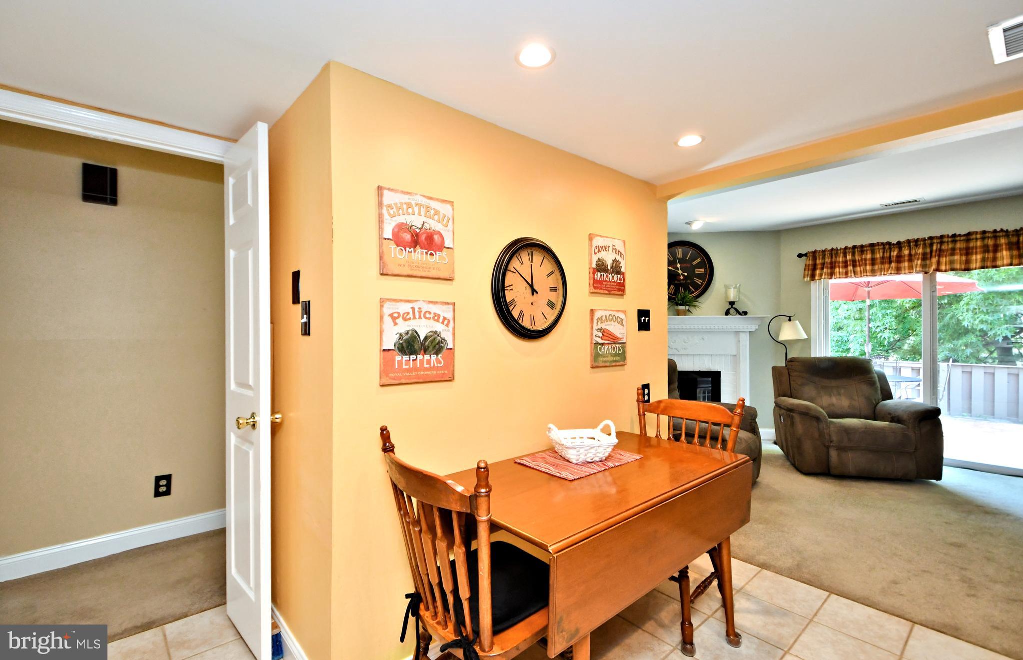 144 Golf Club Dr