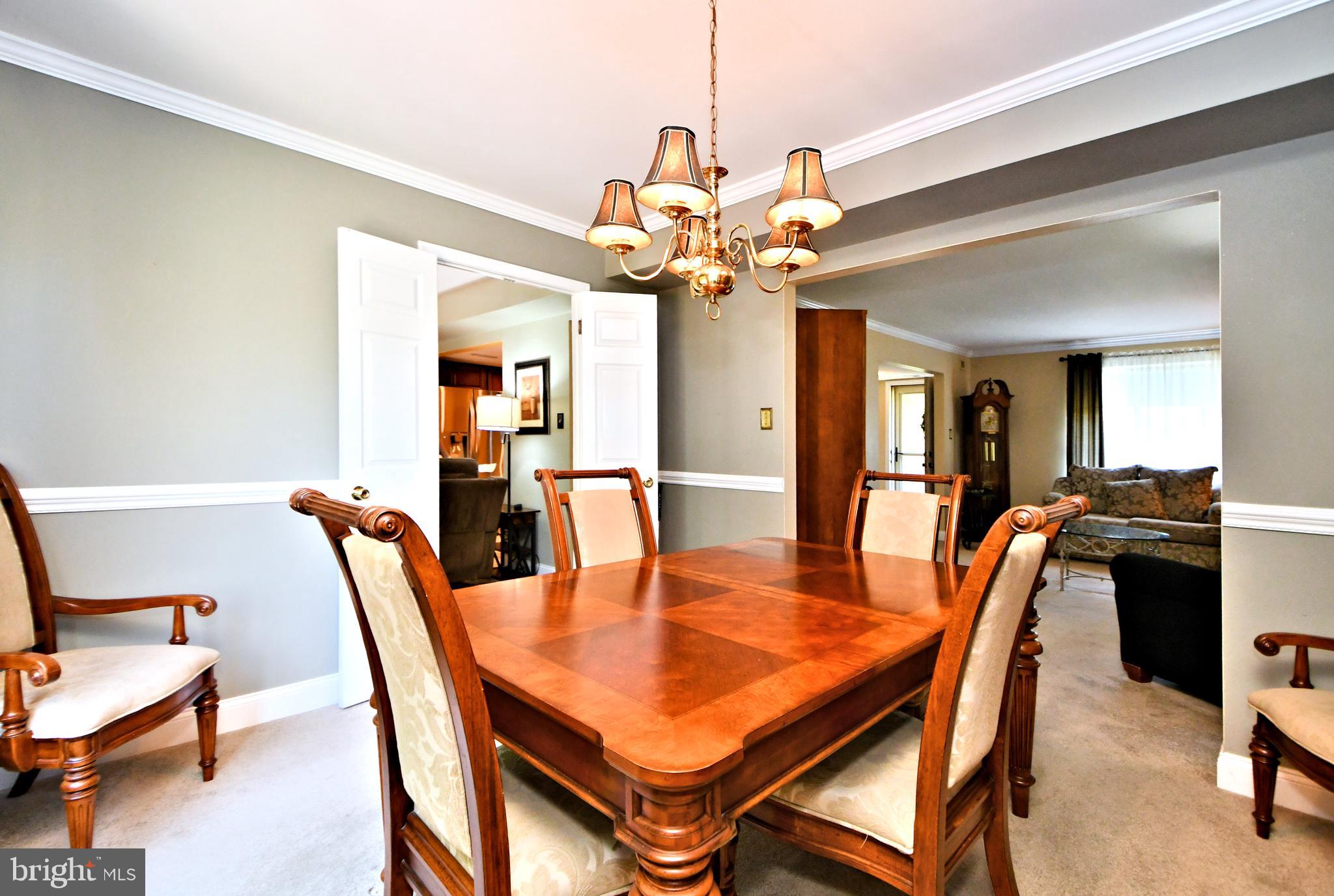 144 Golf Club Dr