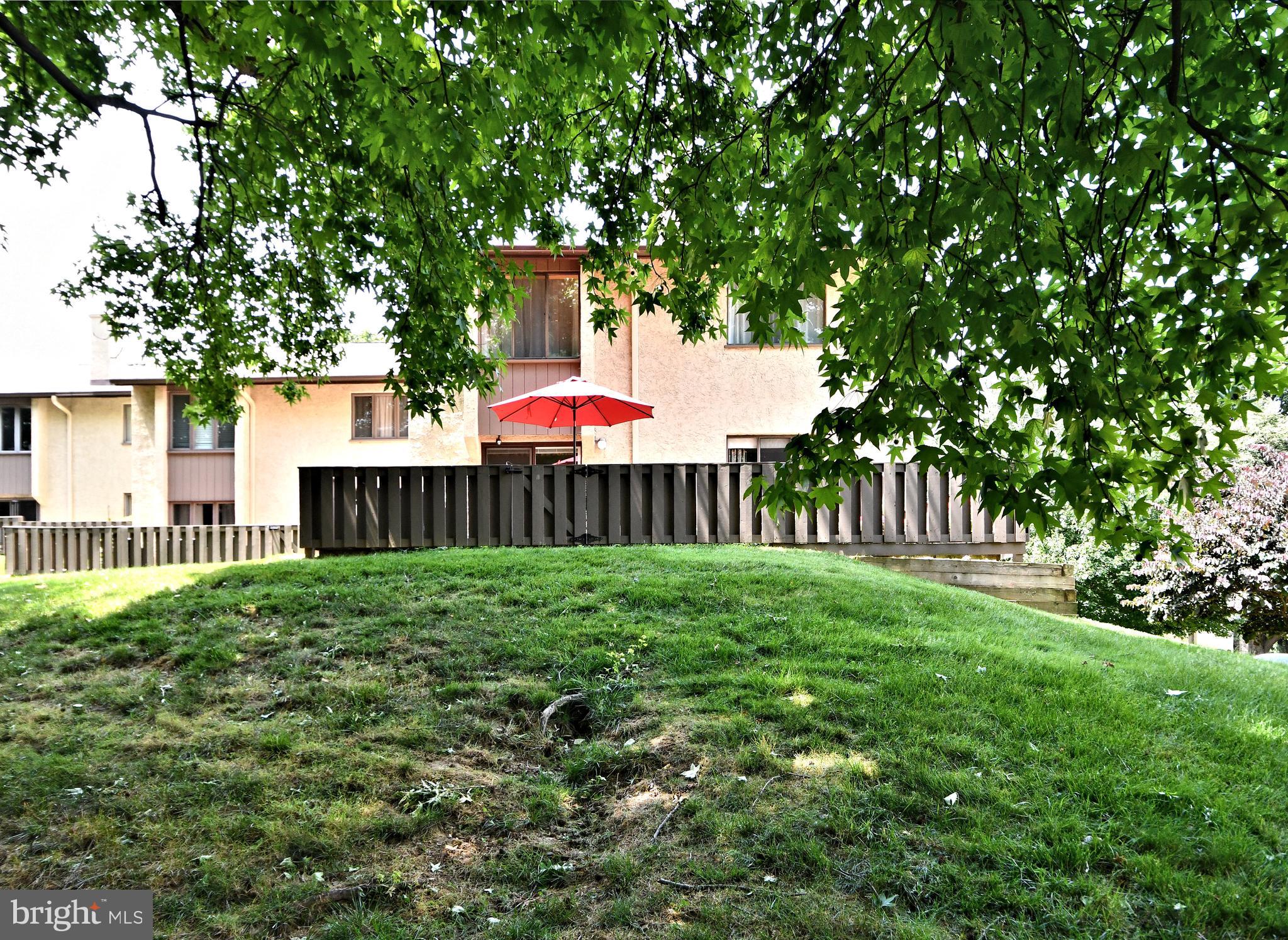 144 Golf Club Dr