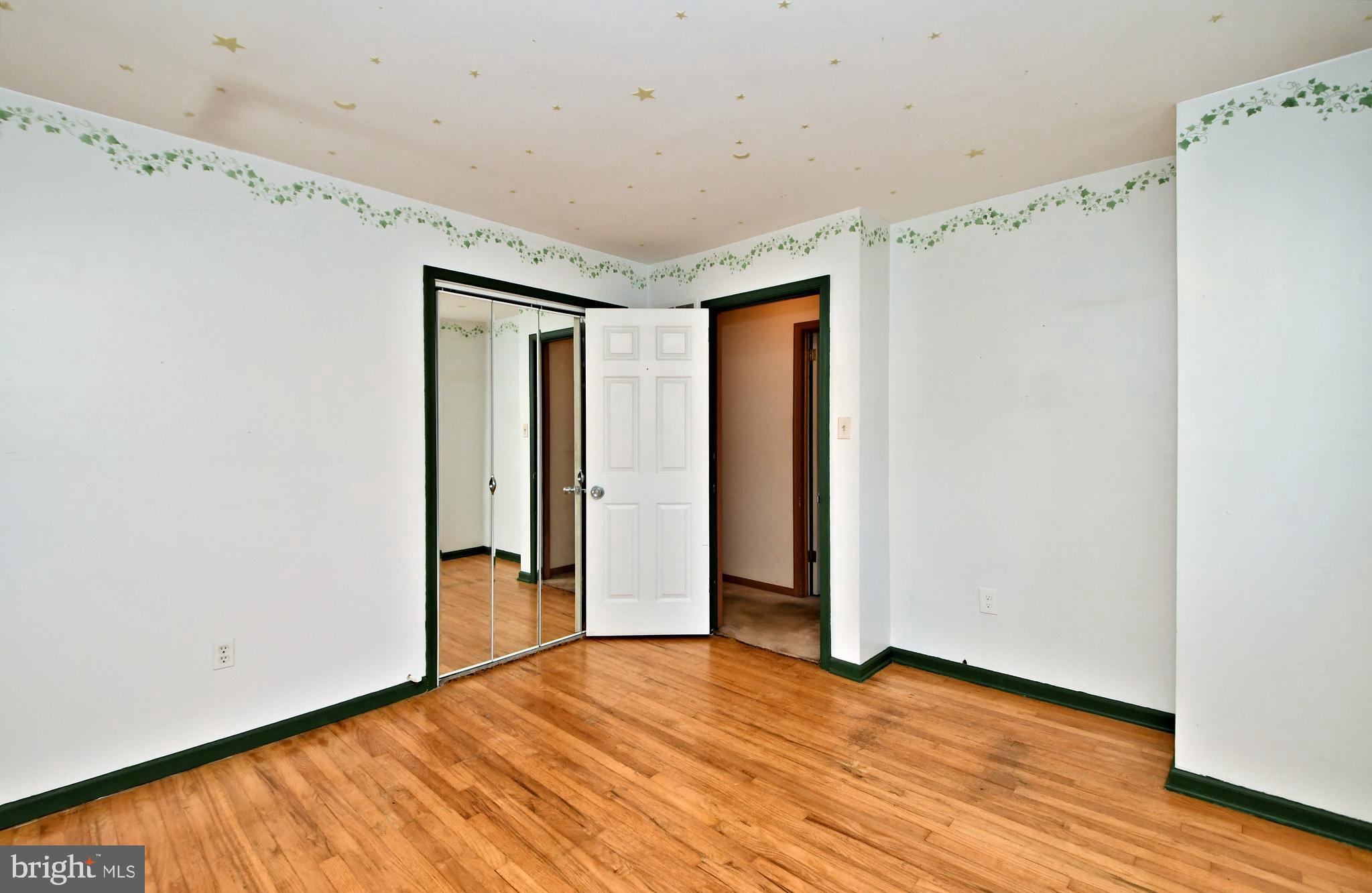 60 Black Rock Rd
