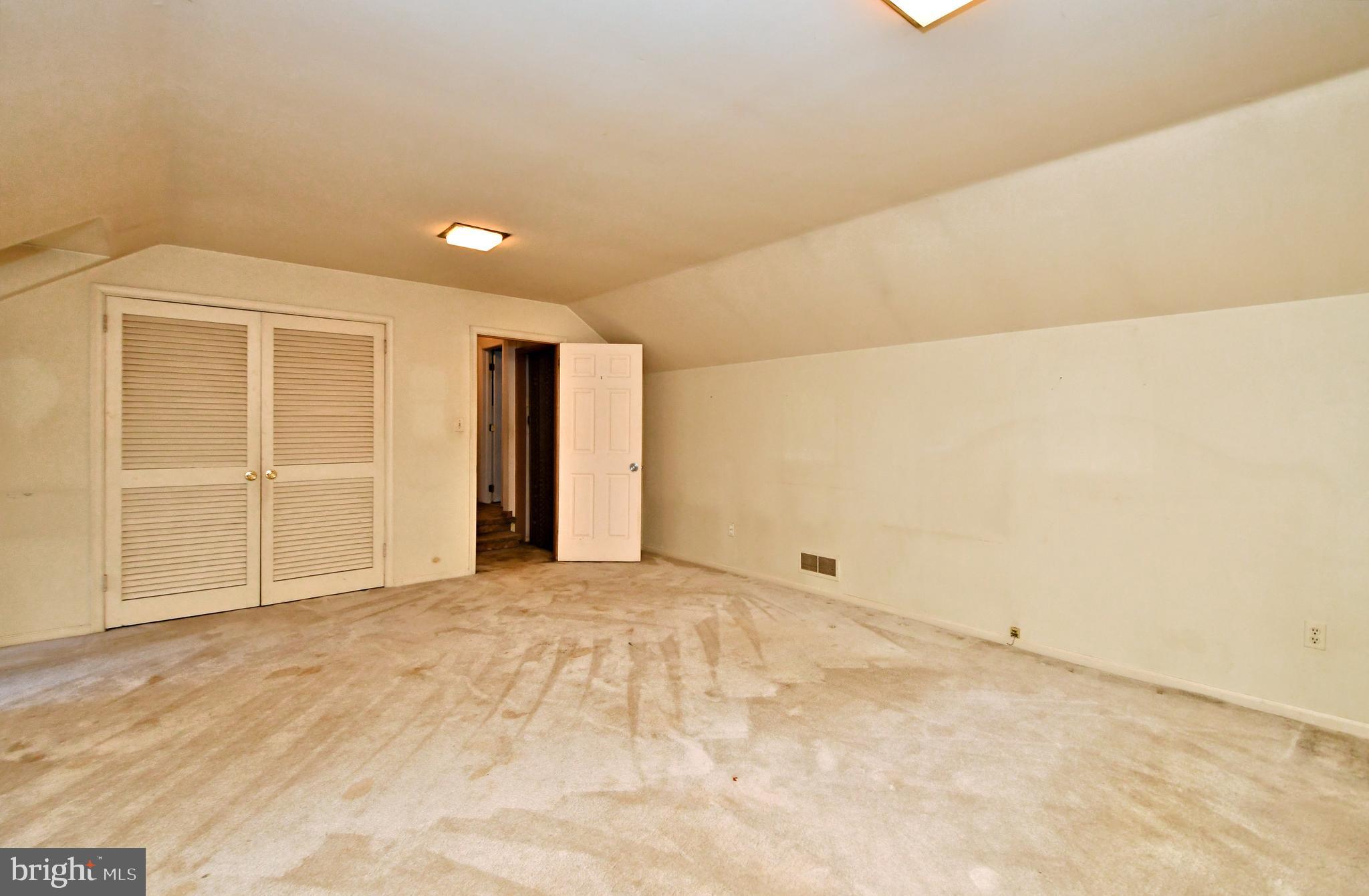 60 Black Rock Rd