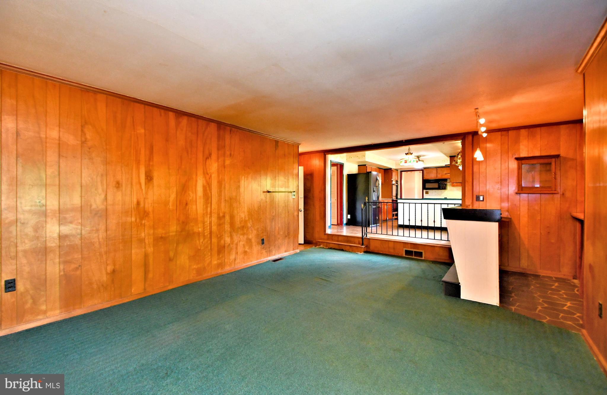 60 Black Rock Rd