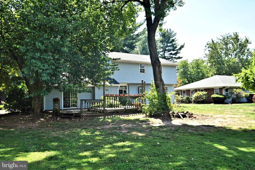 60 Black Rock Rd