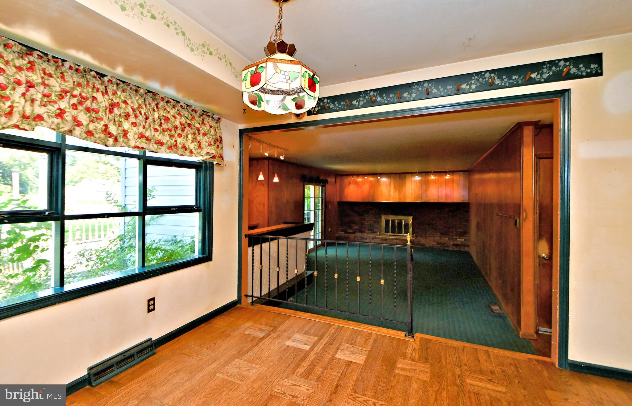 60 Black Rock Rd