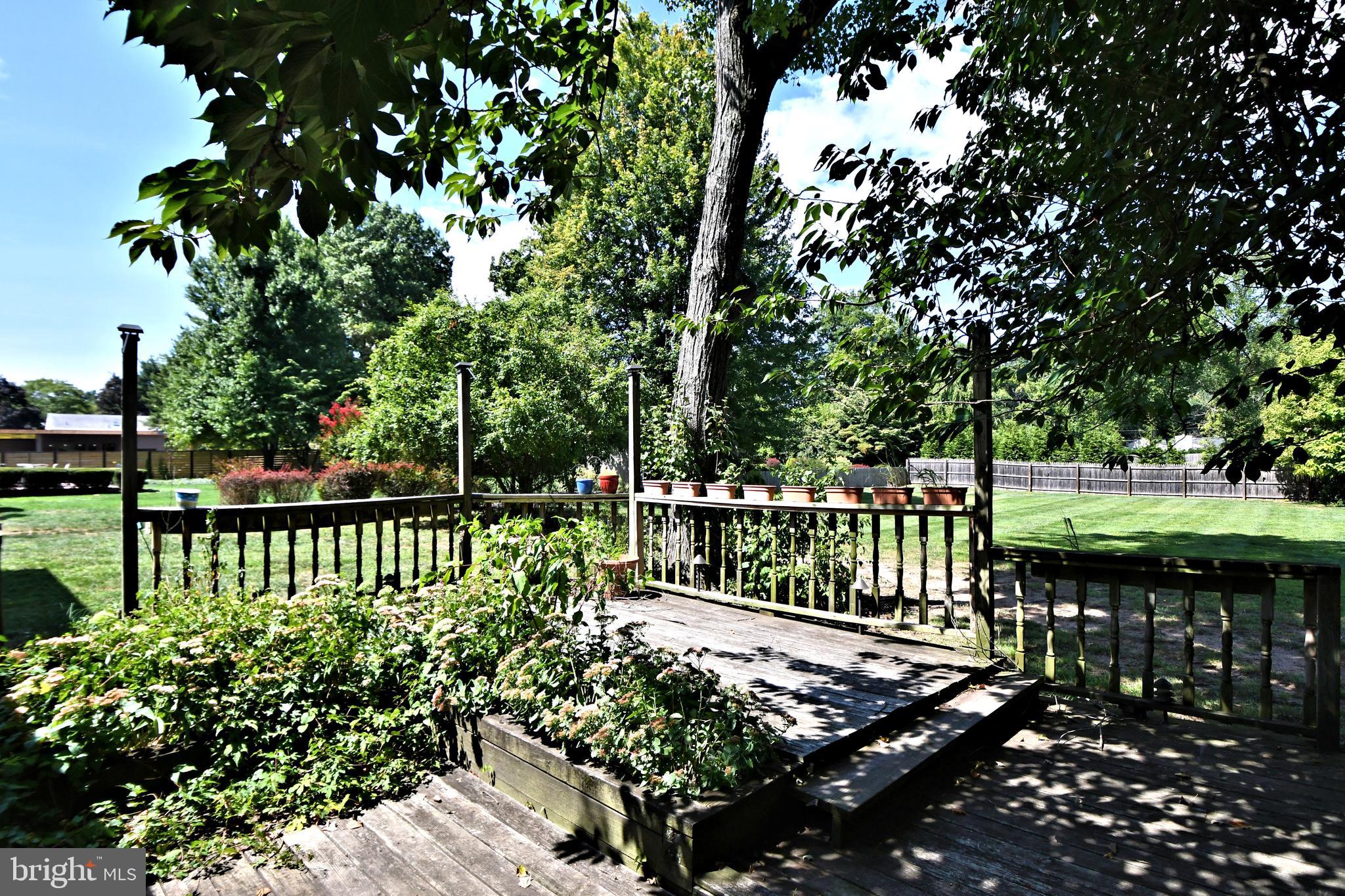 60 Black Rock Rd