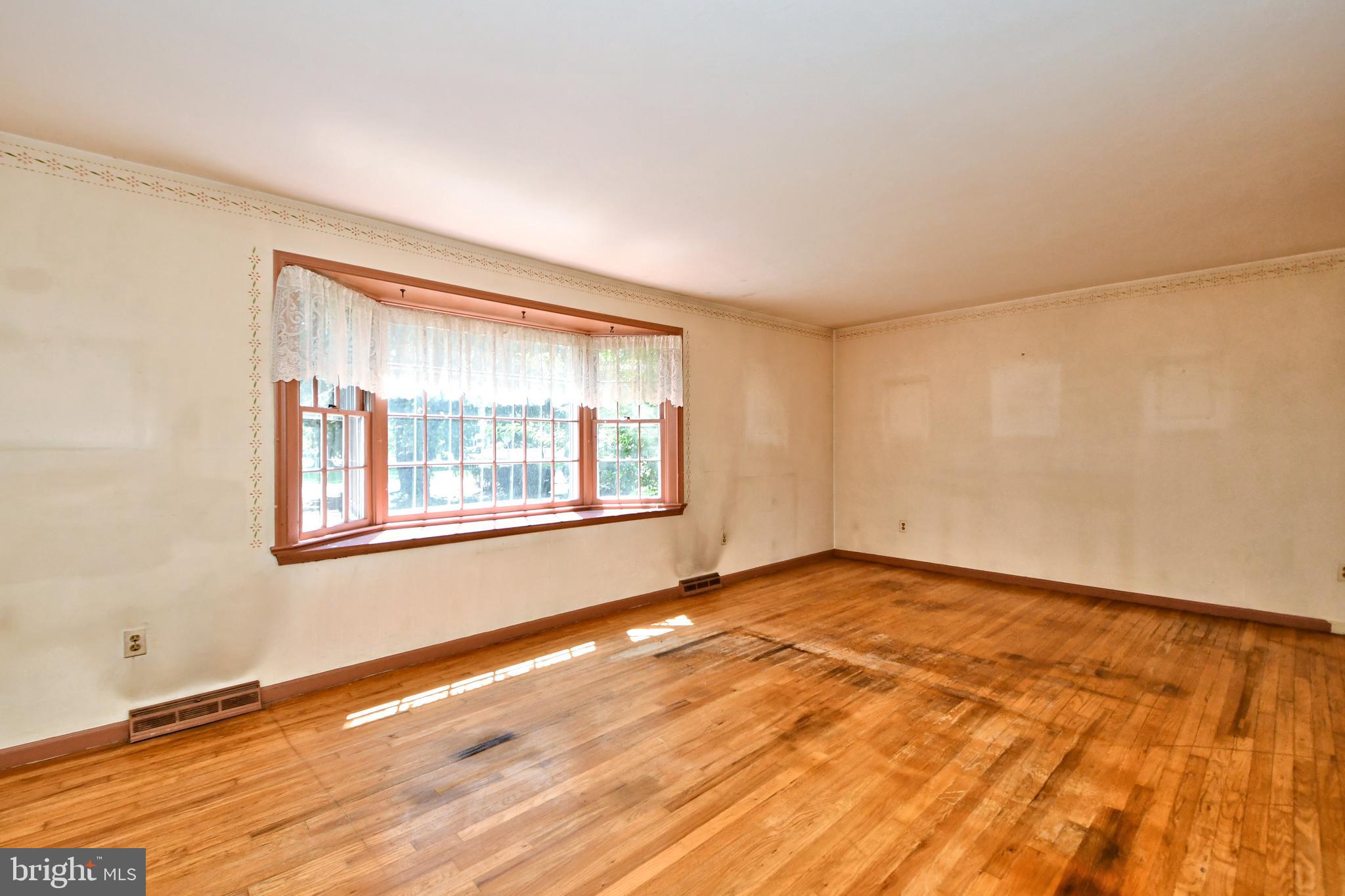 60 Black Rock Rd