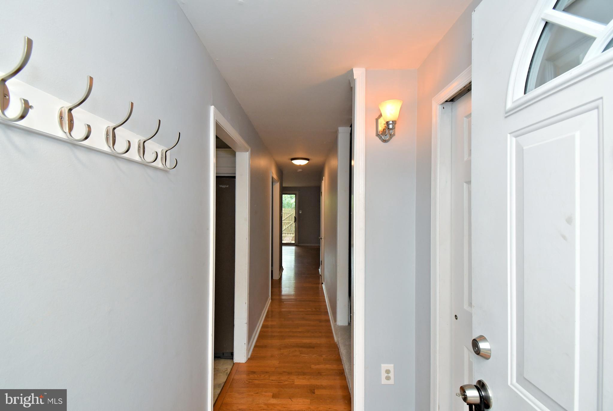 6 CONSTITUTION AVENUE