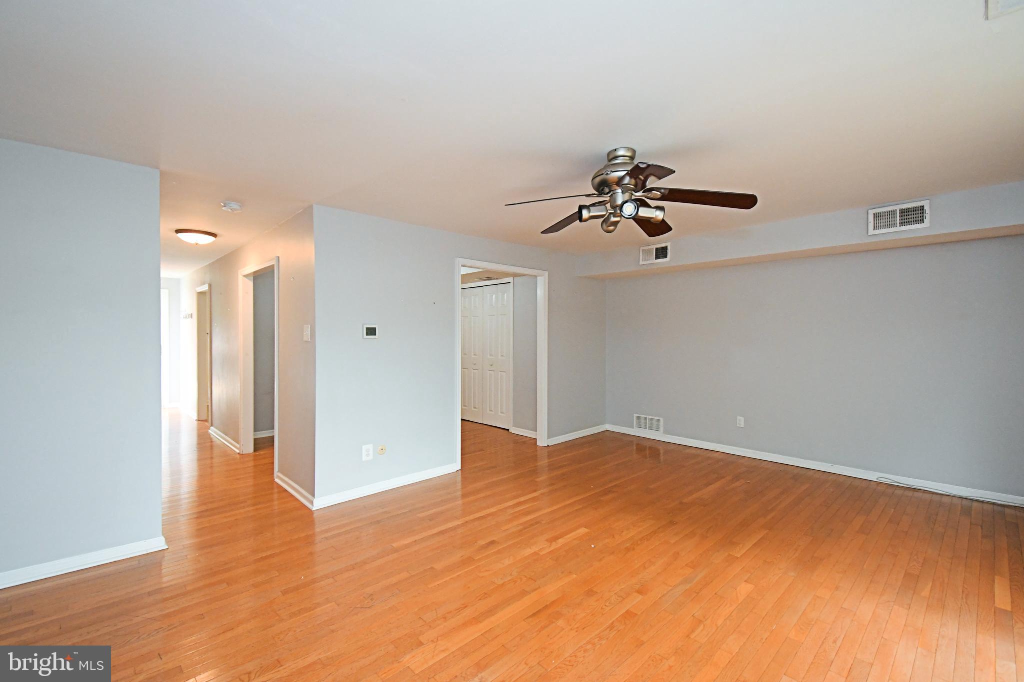 6 CONSTITUTION AVENUE