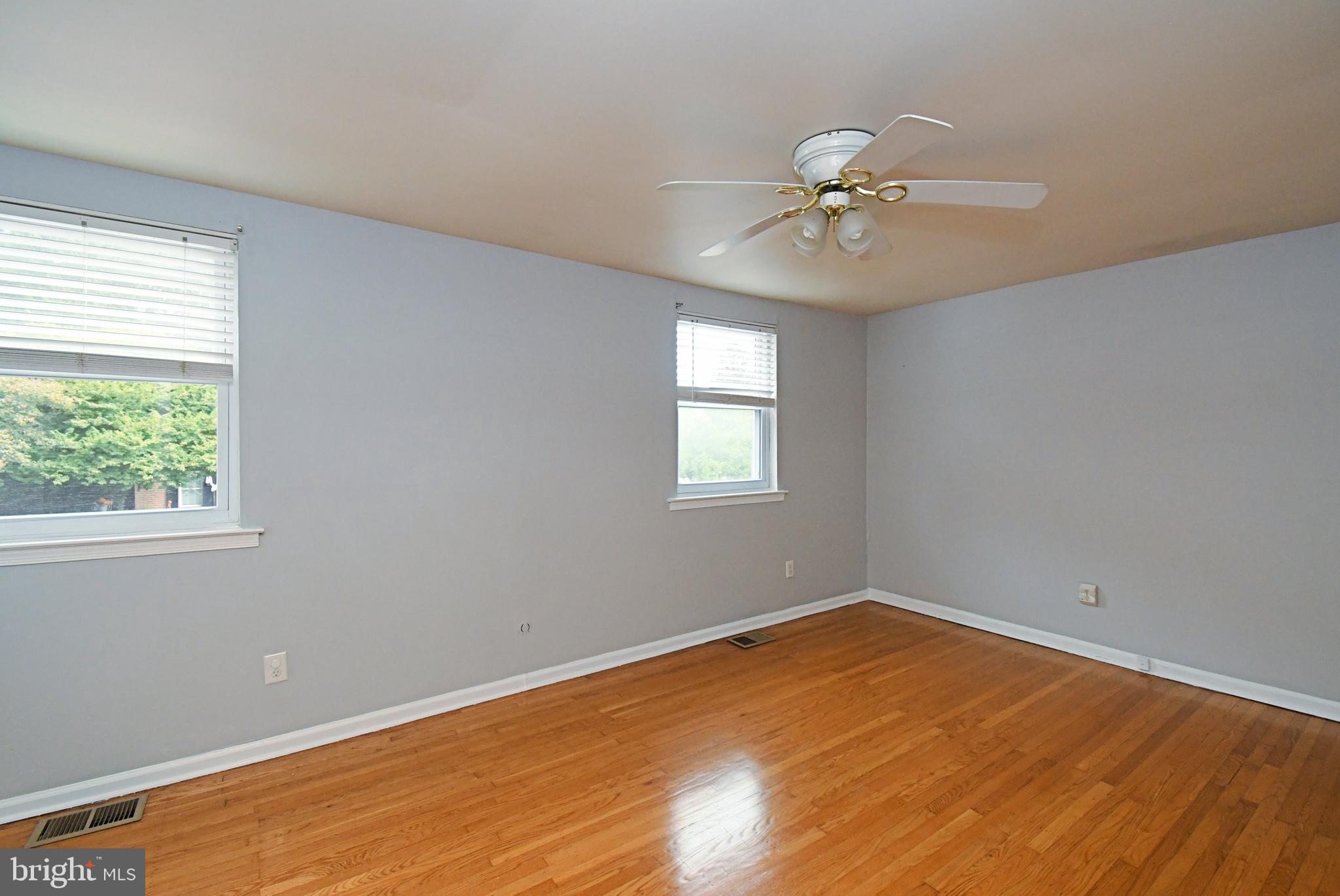 6 CONSTITUTION AVENUE