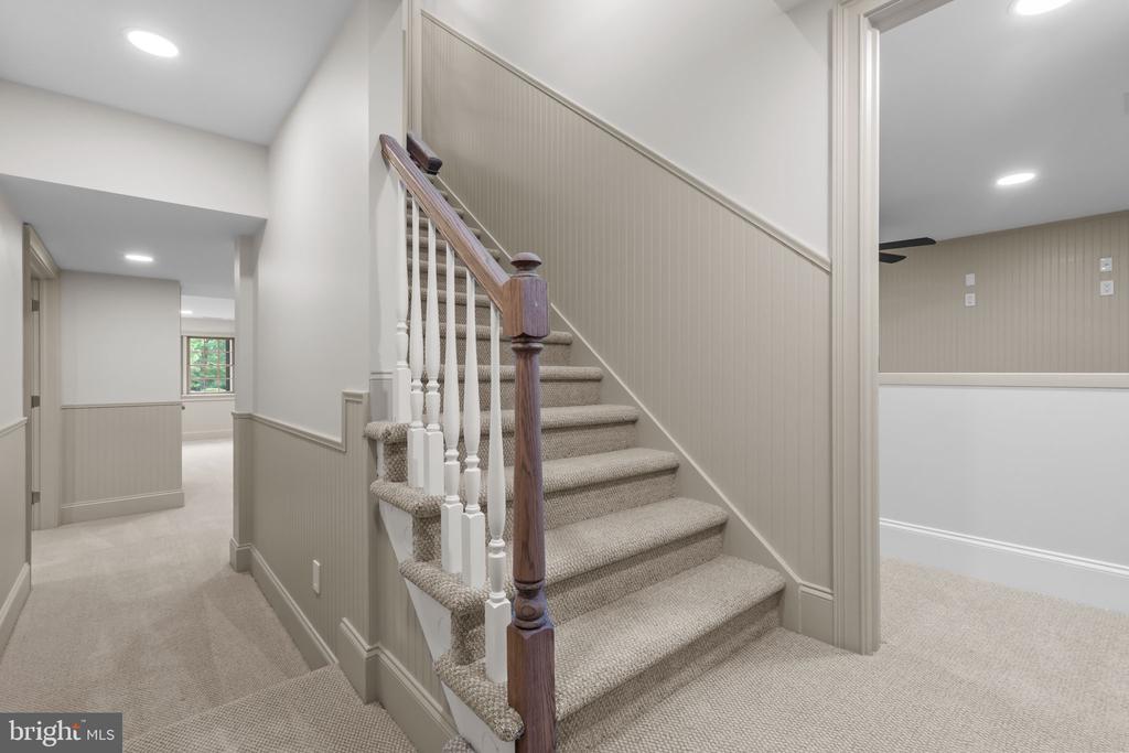 102 PICKWICK DRIVE