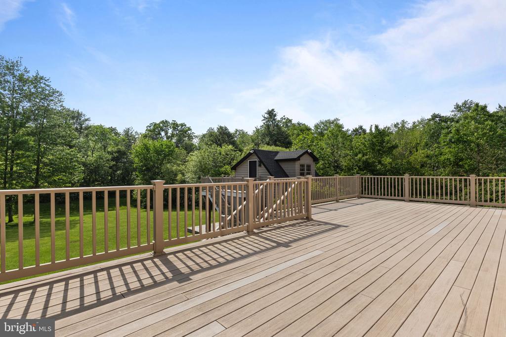 102 PICKWICK DRIVE