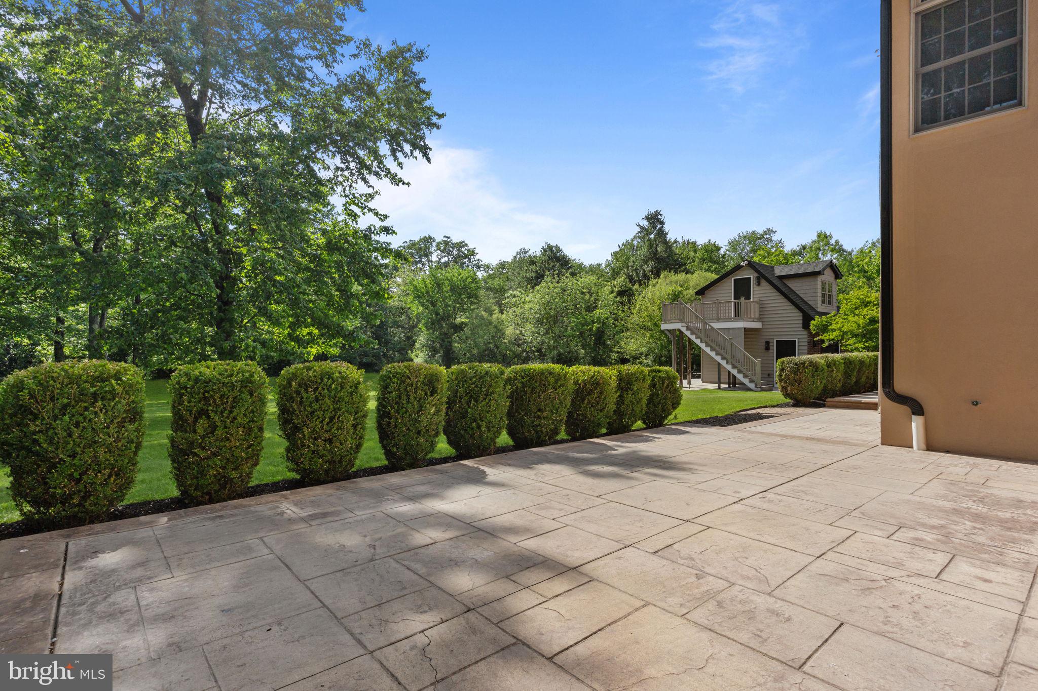 102 PICKWICK DRIVE