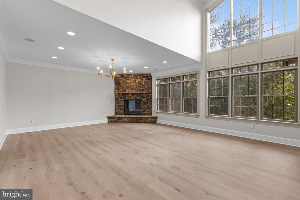 102 PICKWICK DRIVE