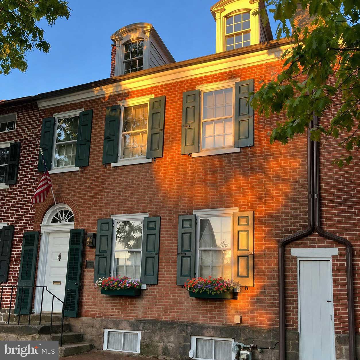 109 S COURT STREET