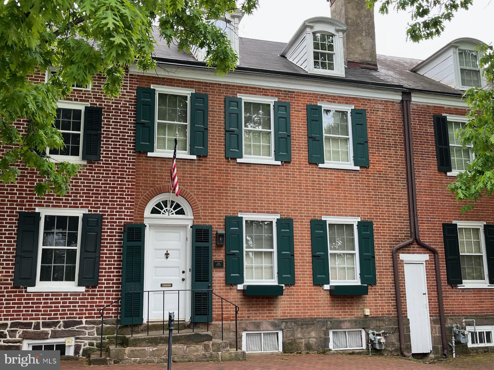 109 S COURT STREET