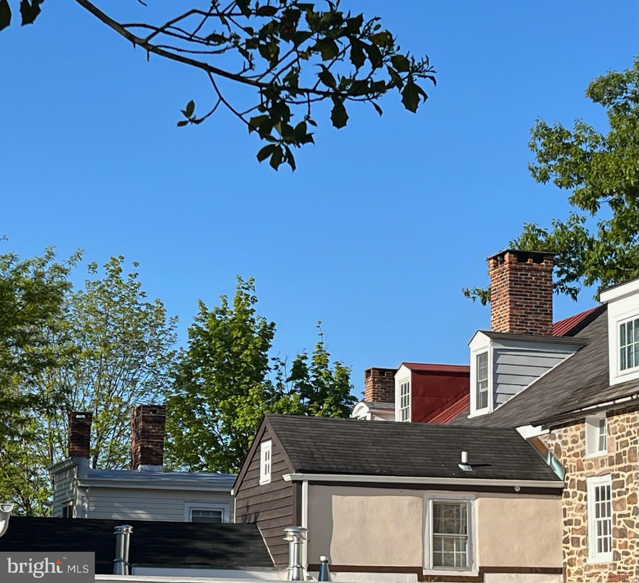 109 S COURT STREET