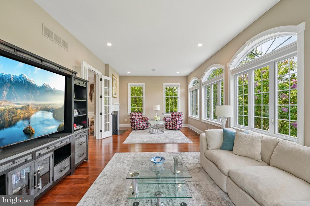 7 GOLDNEY DRIVE