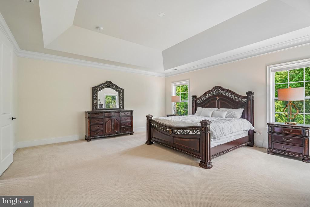 7 GOLDNEY DRIVE