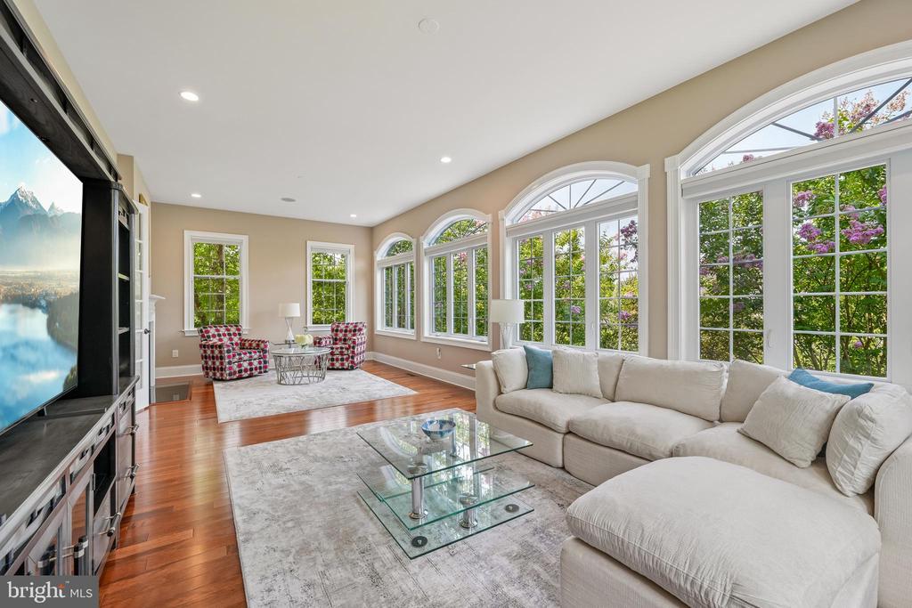 7 GOLDNEY DRIVE