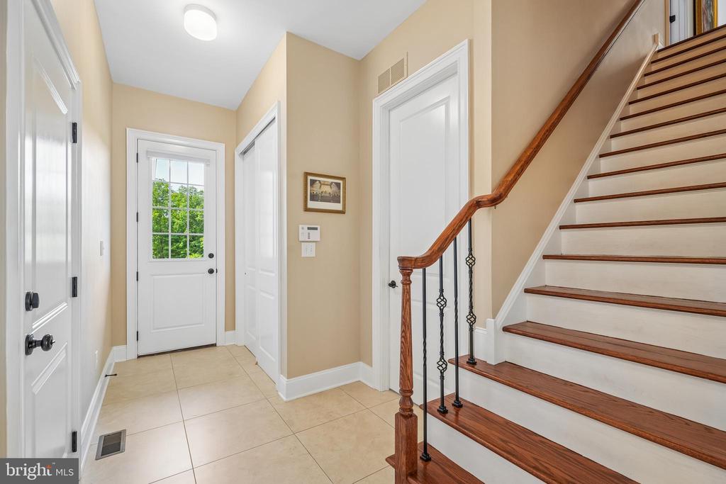 7 GOLDNEY DRIVE