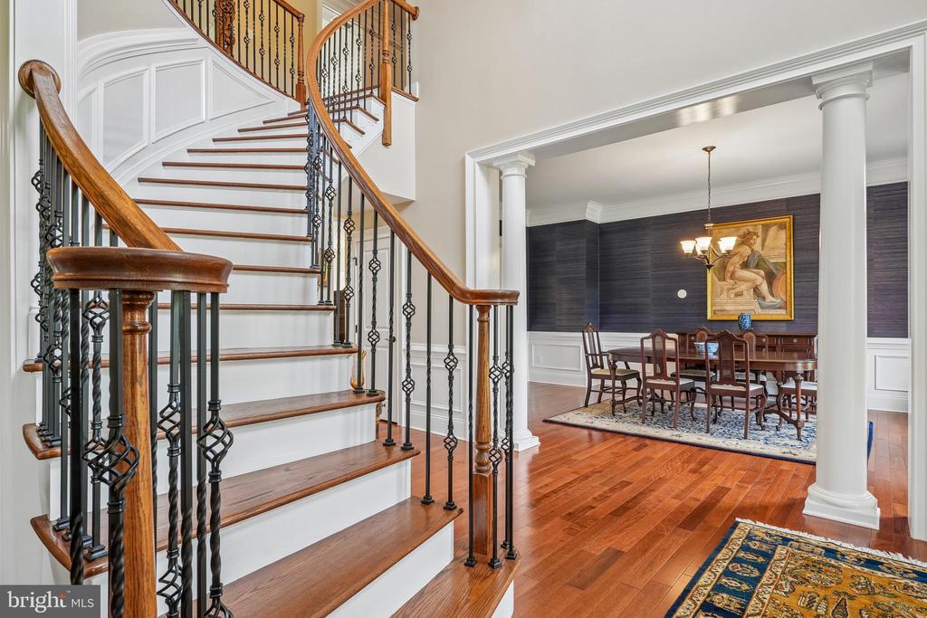 7 GOLDNEY DRIVE