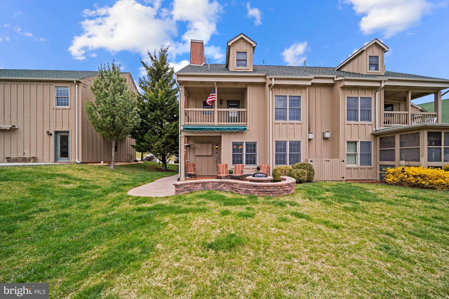 13856 Pond View LANE