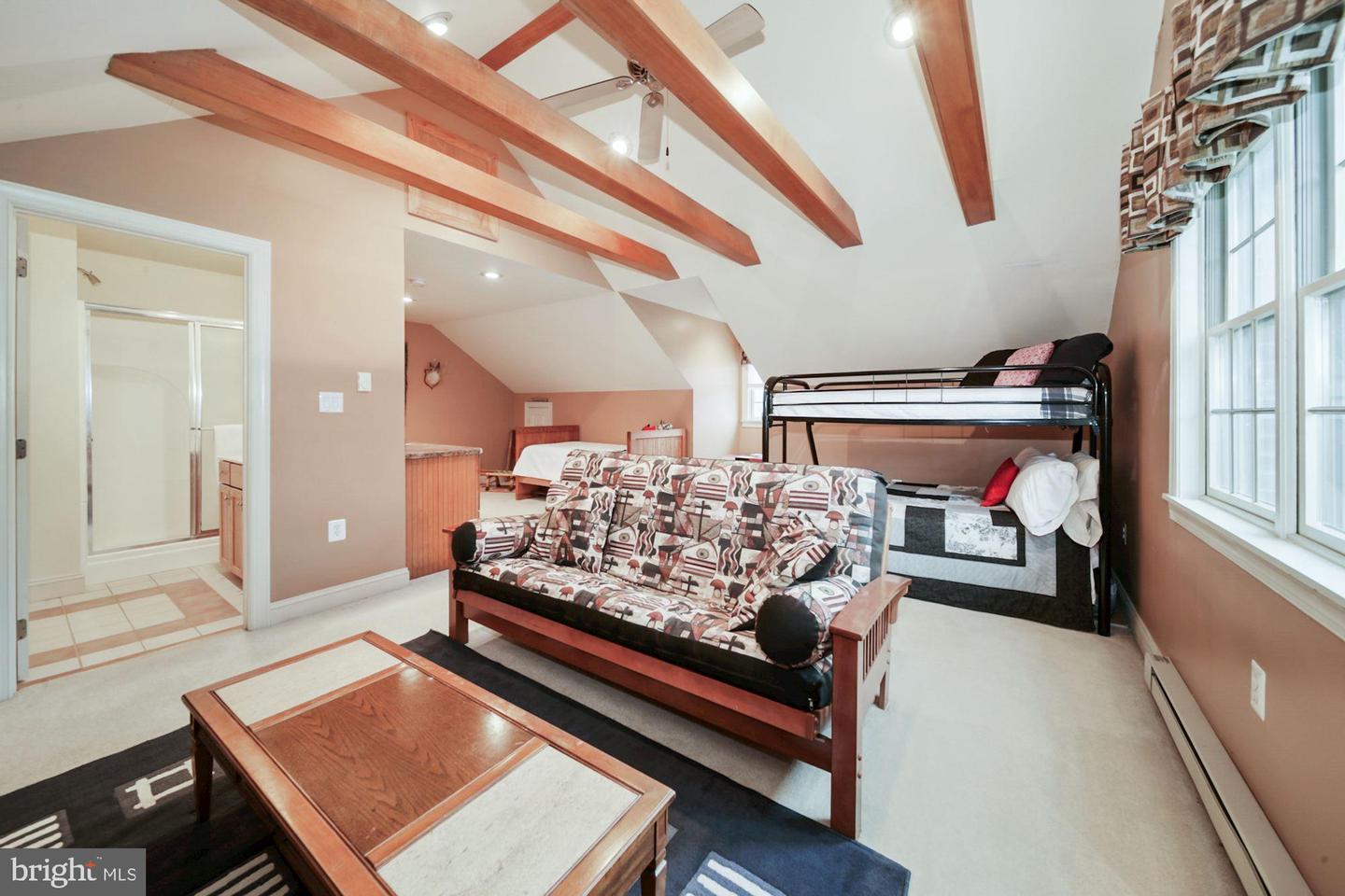 13856 Pond View LANE