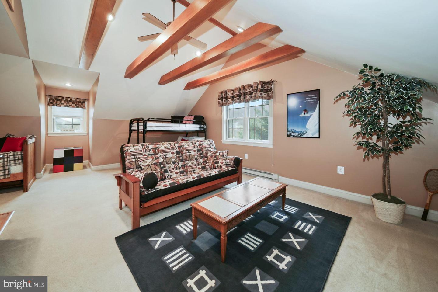 13856 Pond View LANE