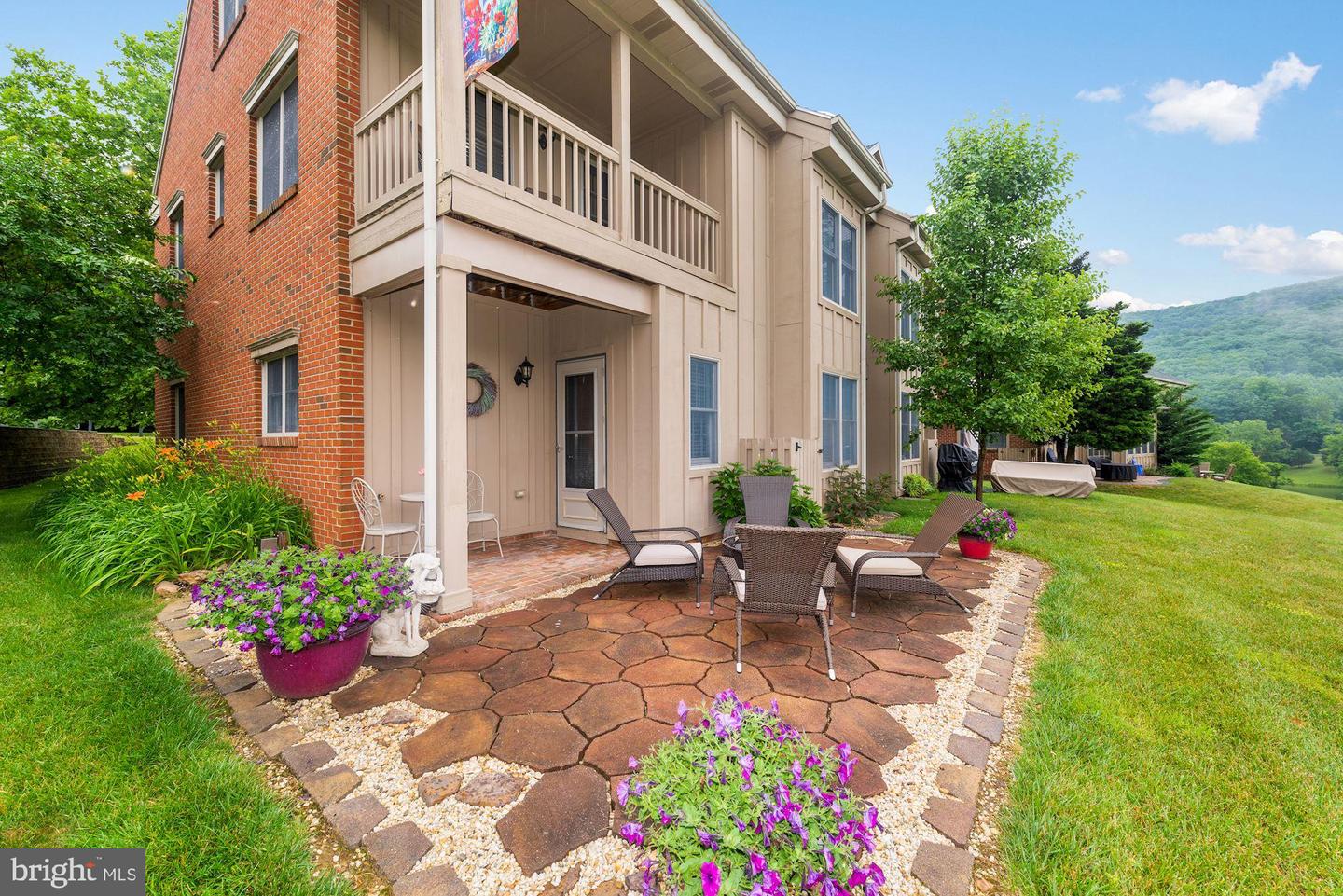 13886 Pond View LANE Unit: 31