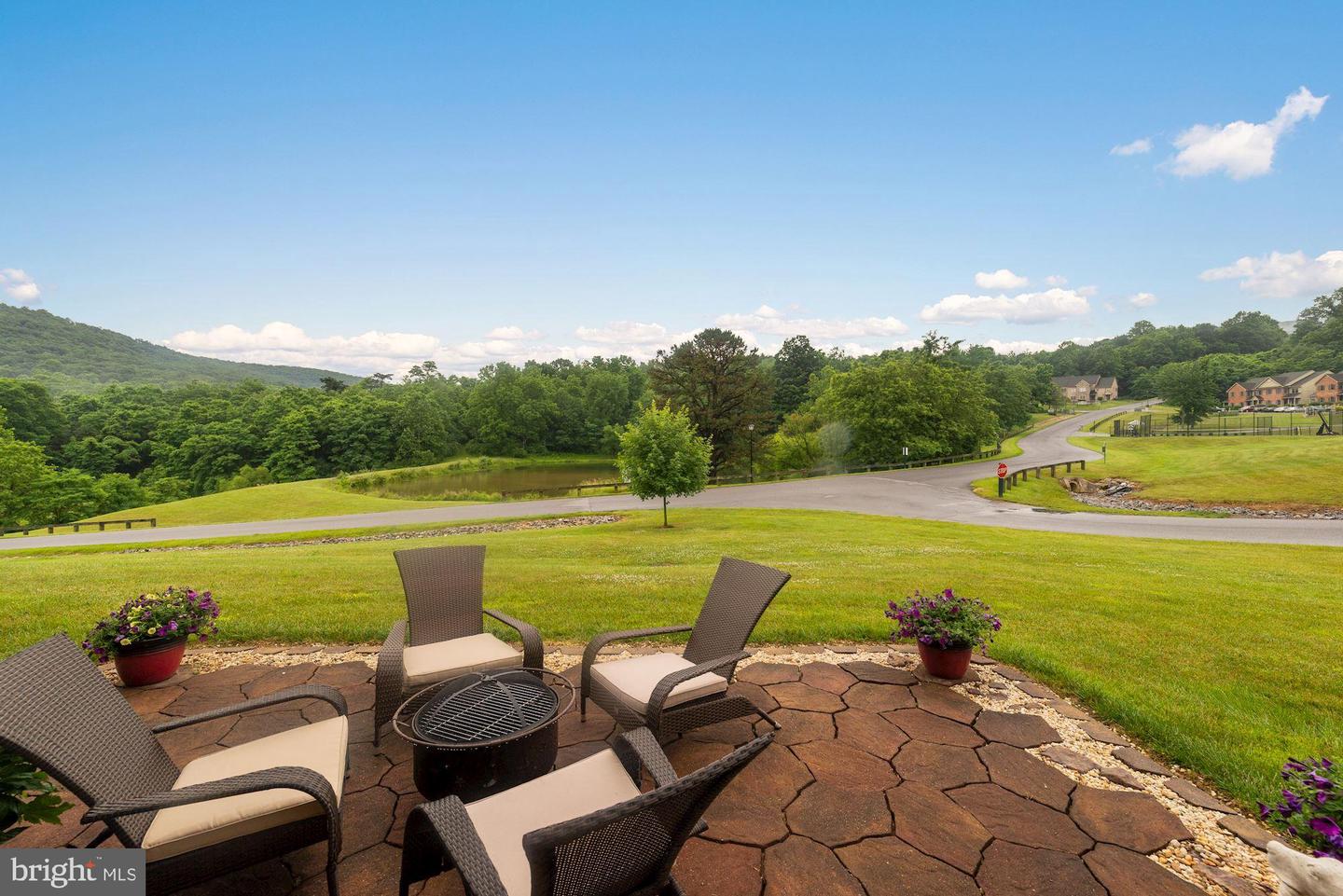 13886 Pond View LANE Unit: 31