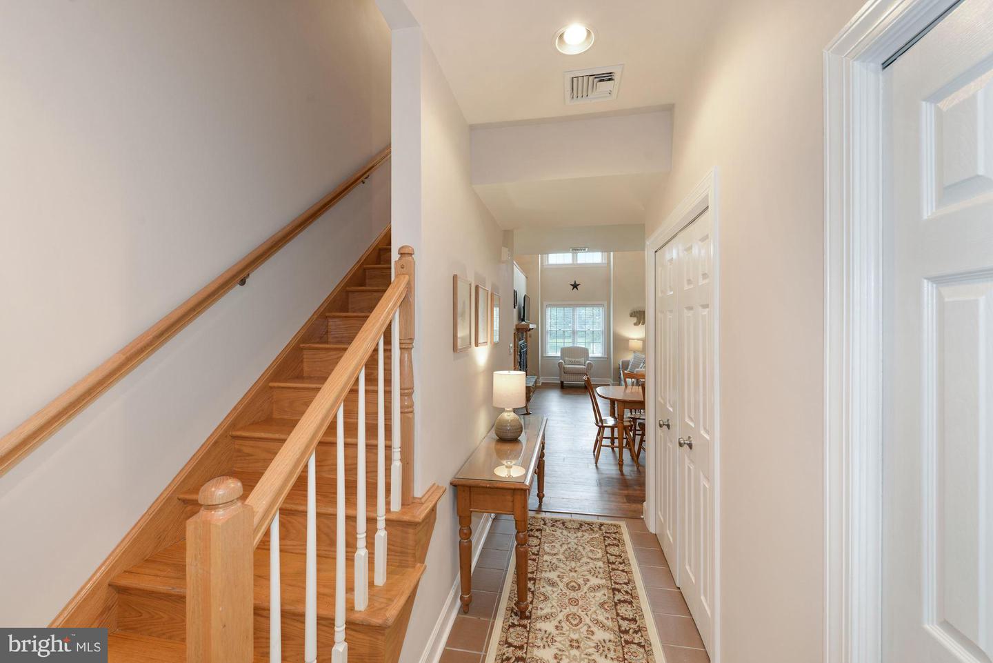 13886 Pond View LANE Unit: 31