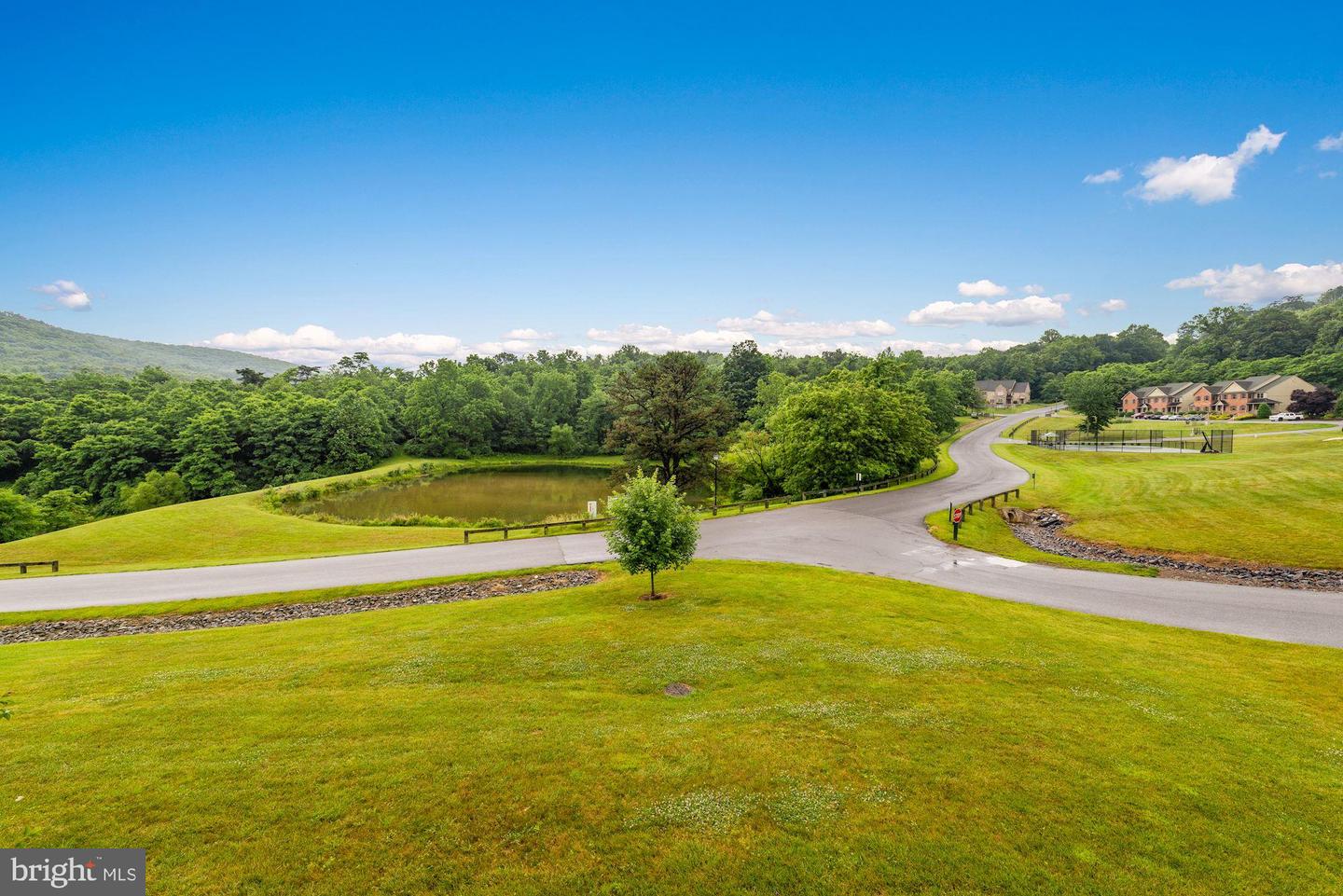 13886 Pond View LANE Unit: 31
