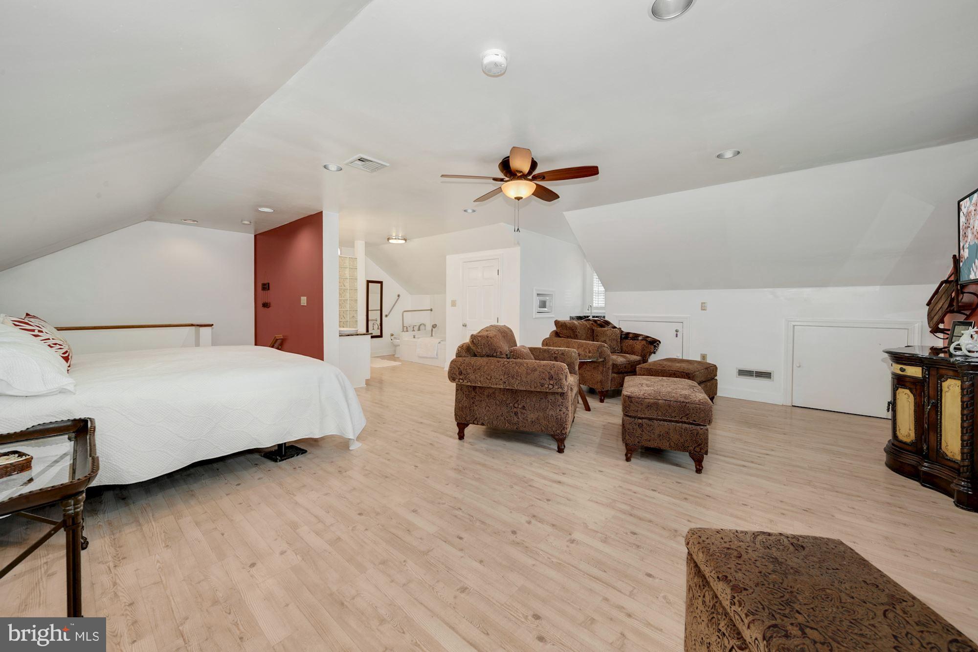 13836 Trailside LANE