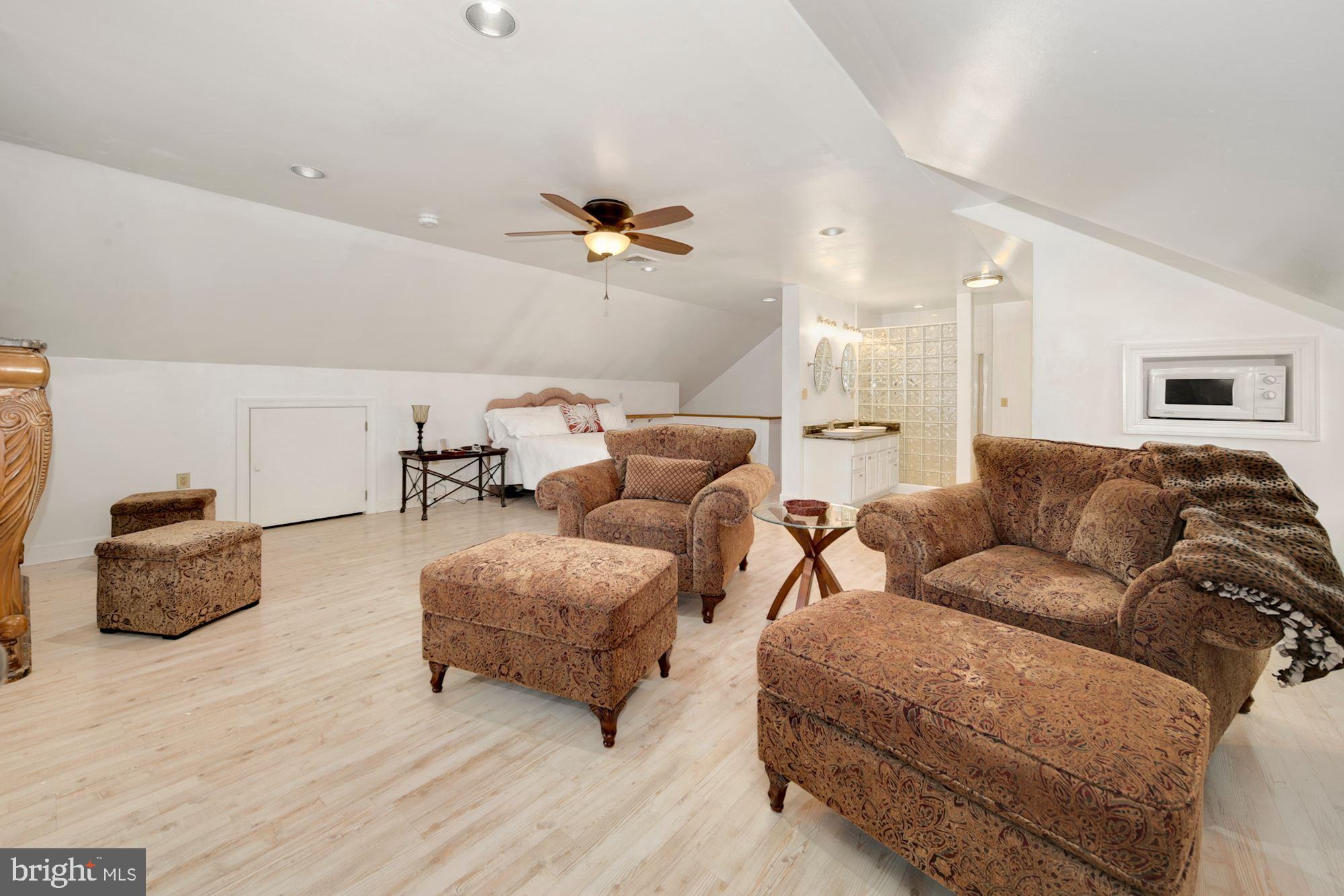 13836 Trailside LANE