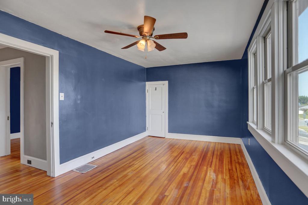 116 GRANDVIEW AVENUE