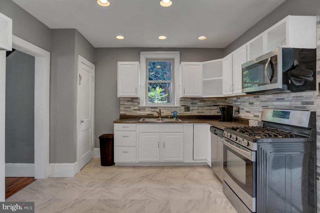 116 GRANDVIEW AVENUE