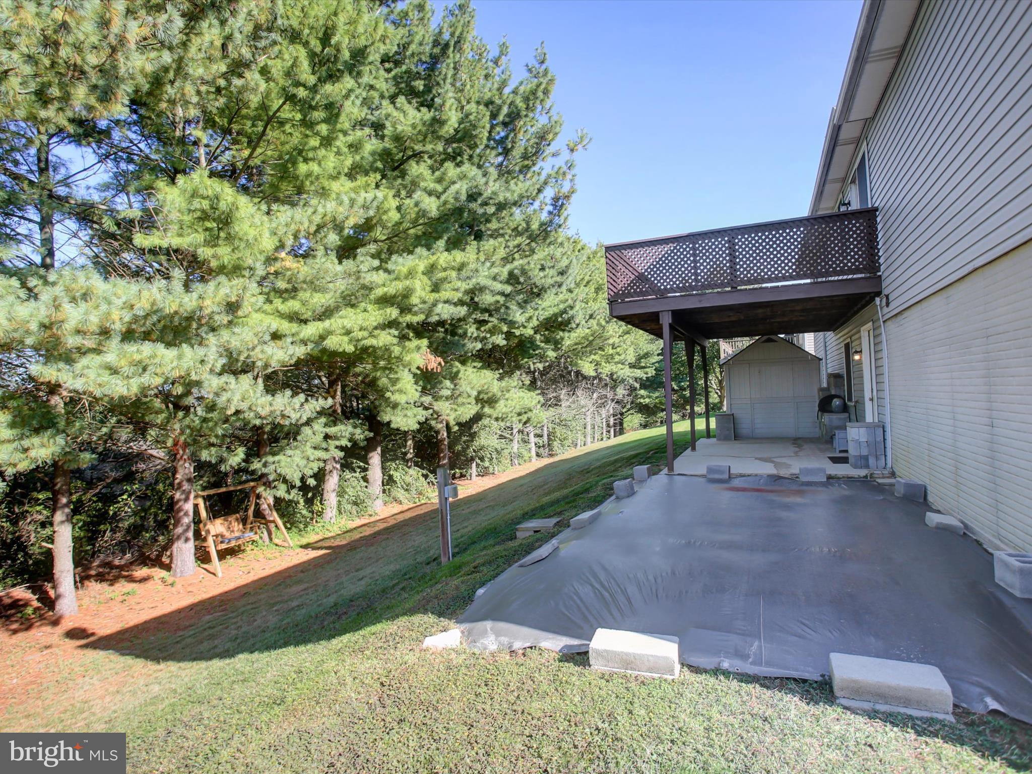 403 SUNNY DRIVE