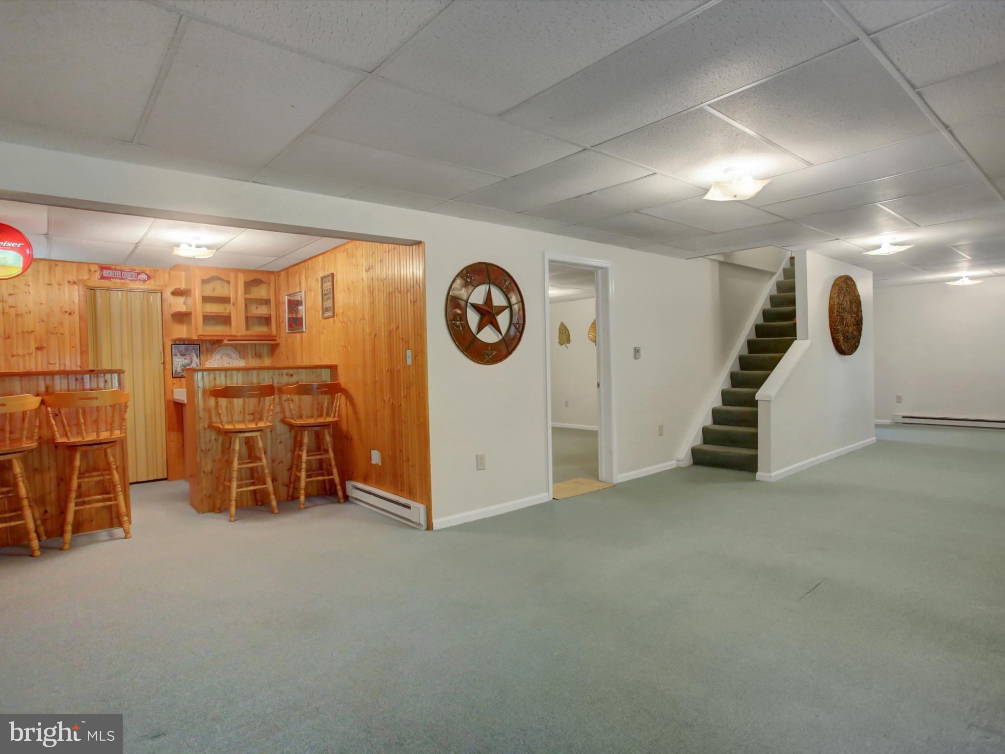 403 SUNNY DRIVE