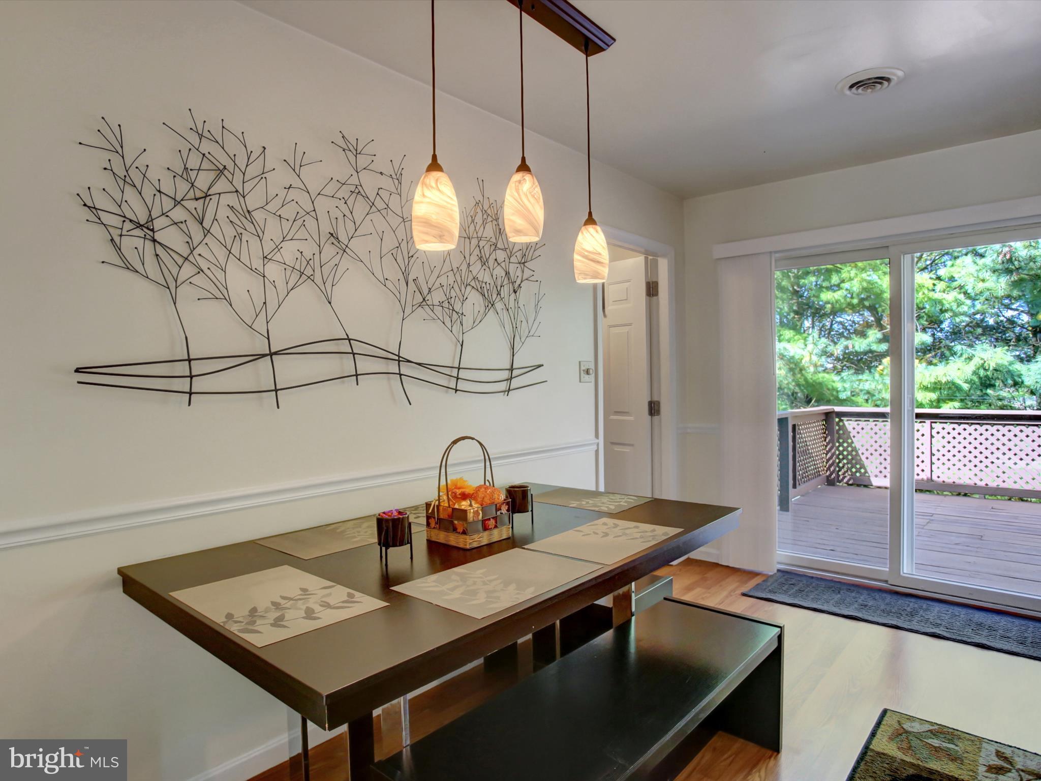 403 SUNNY DRIVE