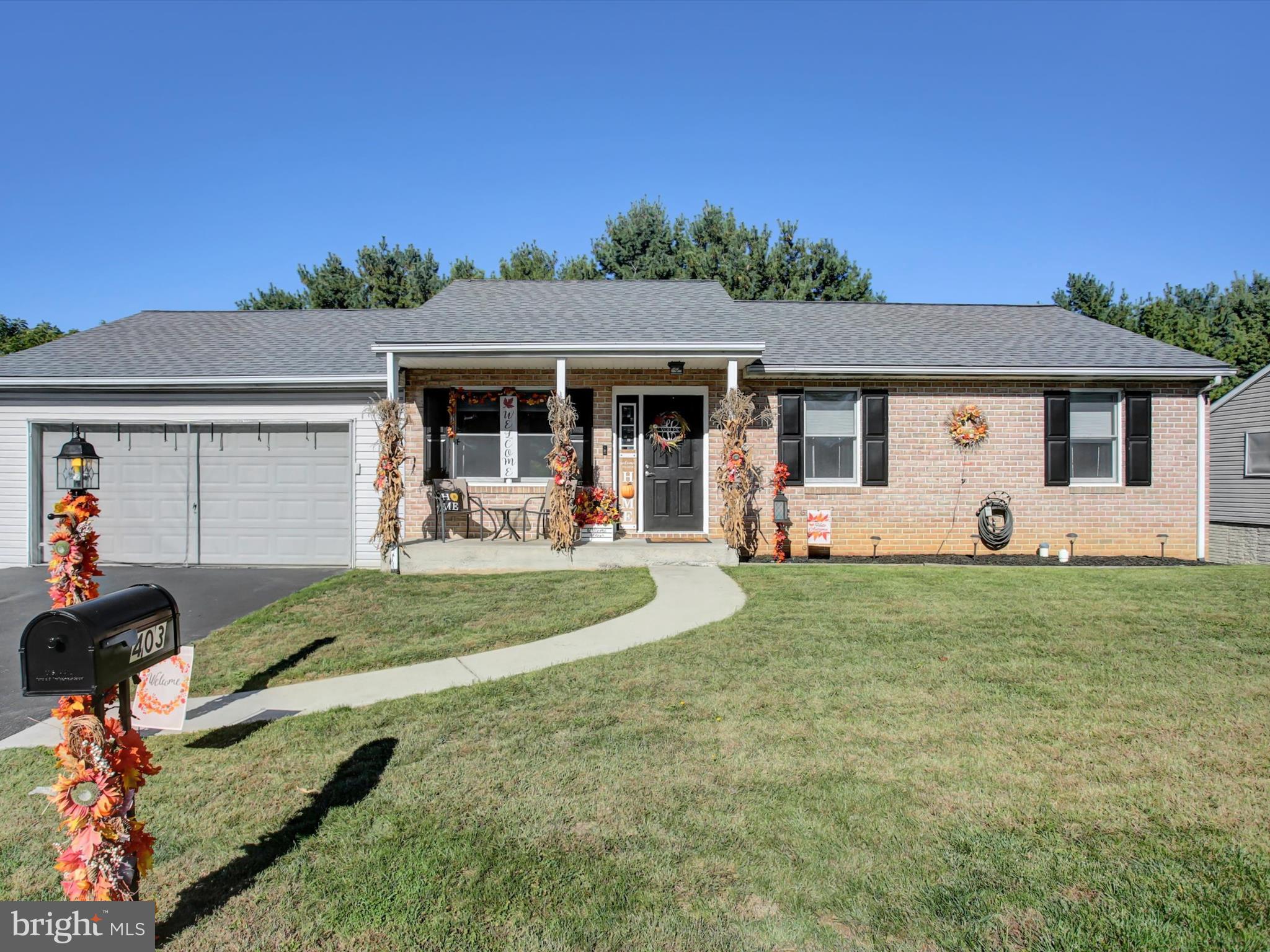 403 SUNNY DRIVE