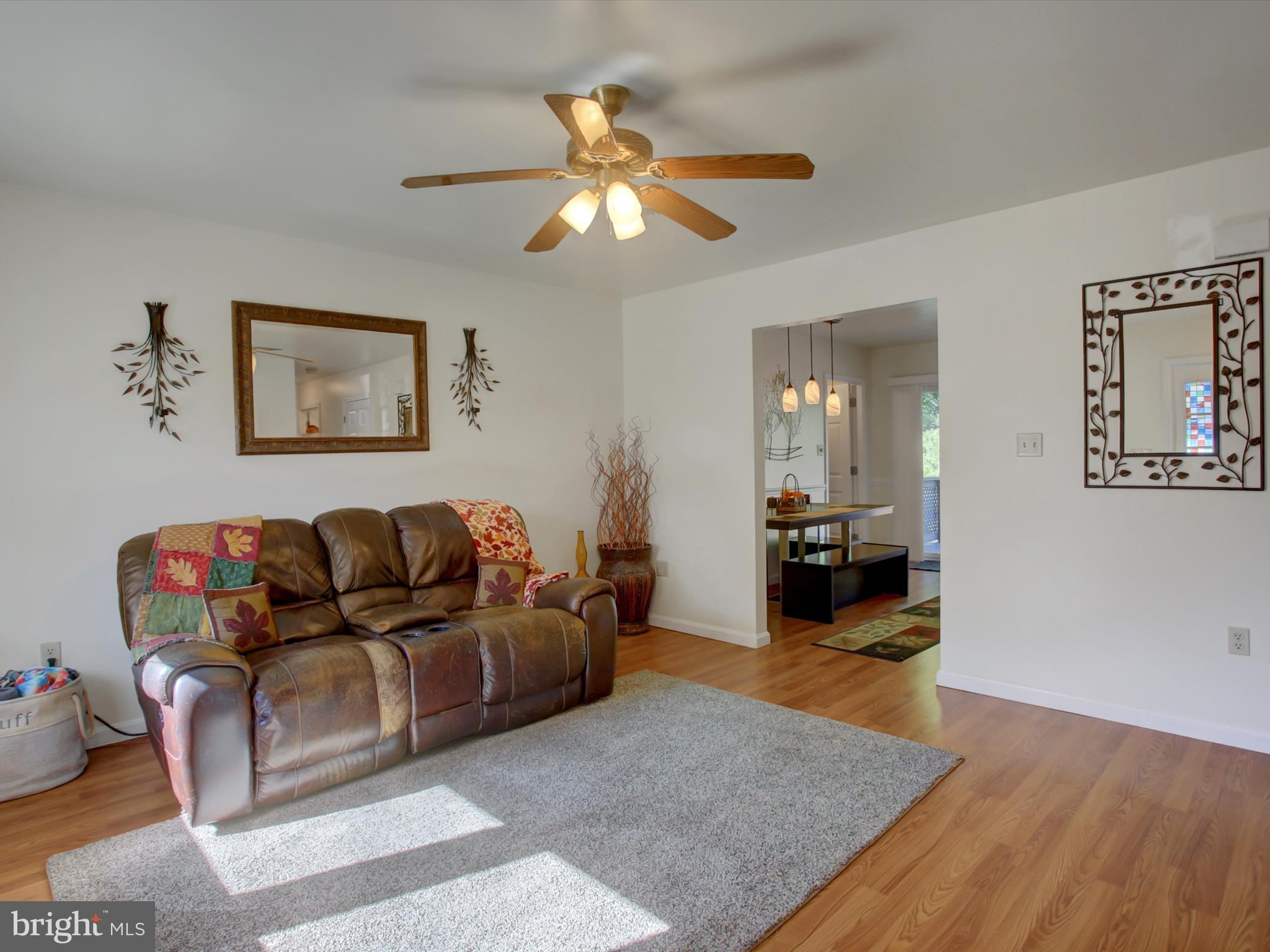 403 SUNNY DRIVE