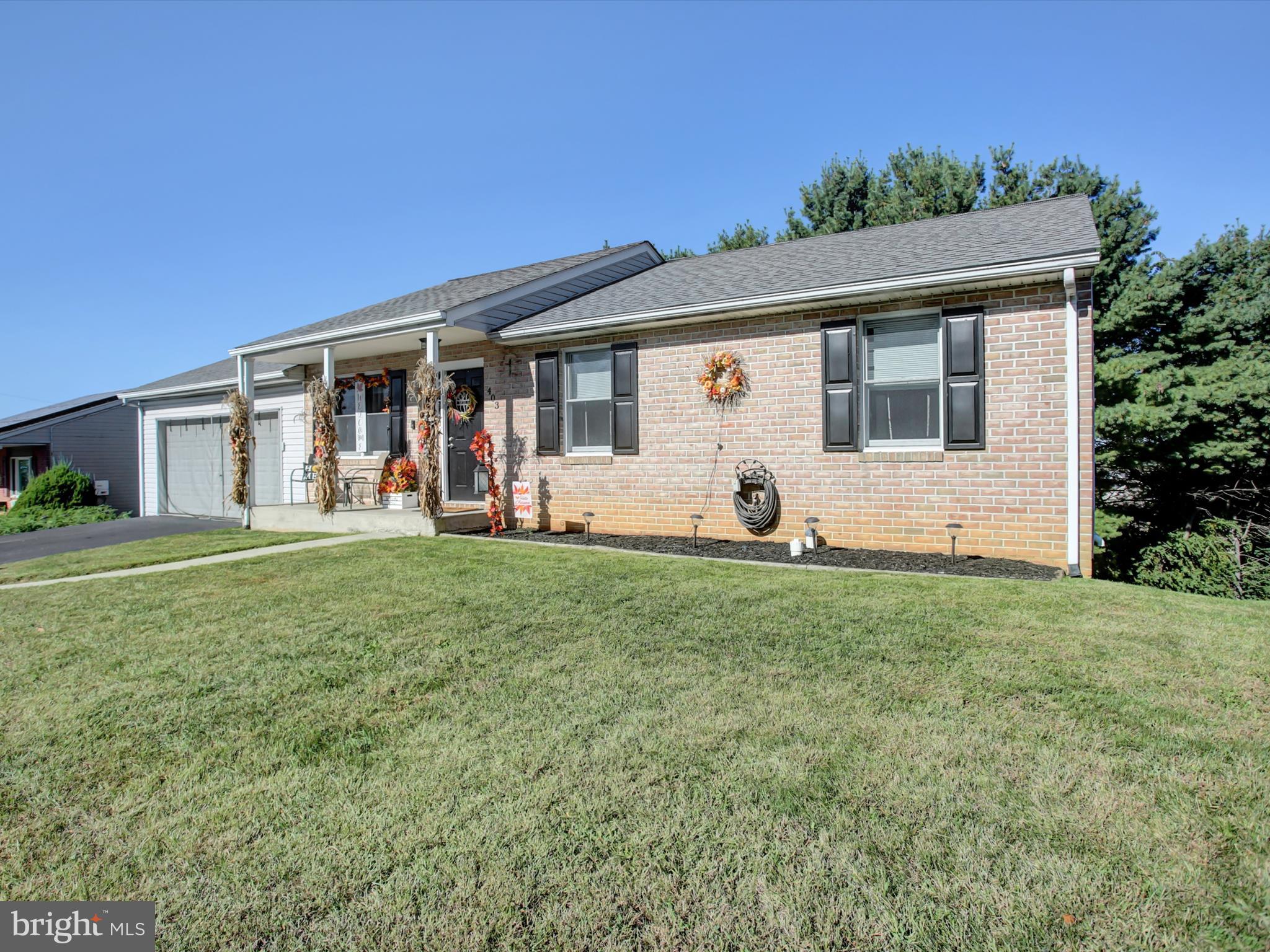 403 SUNNY DRIVE